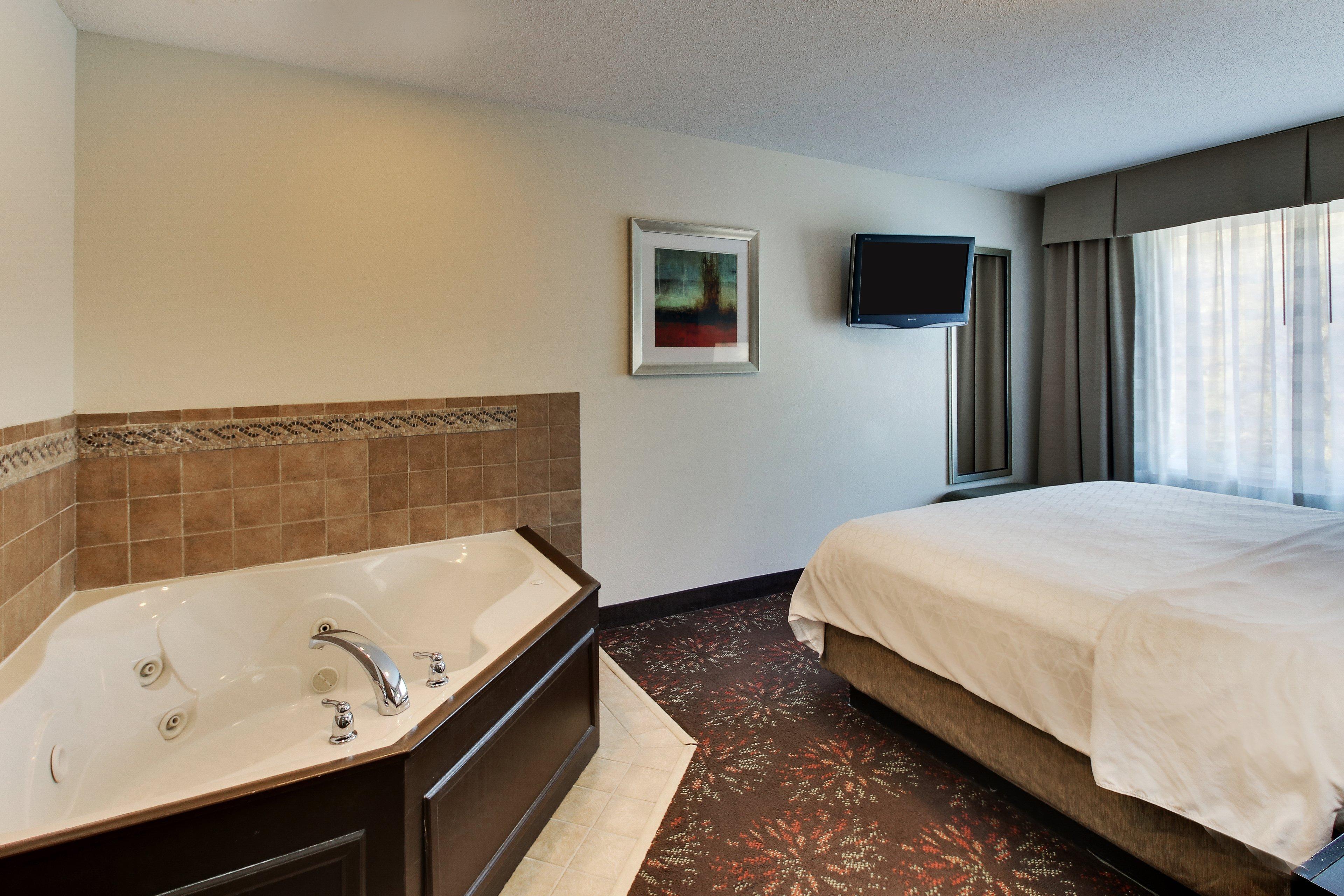 Holiday Inn Express Hotel & Suites Lancaster-Lititz By Ihg Exterior photo